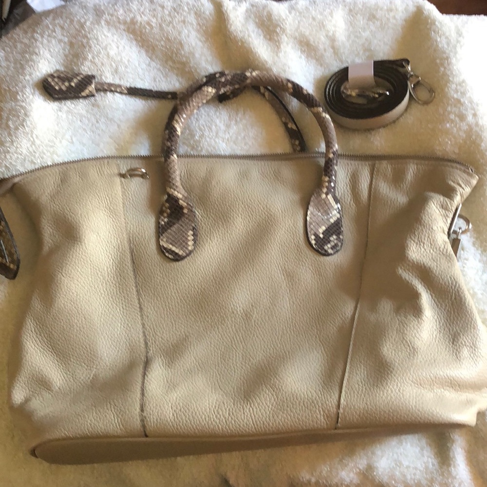 Grey Italian leather Bag with Snakeskin Detail